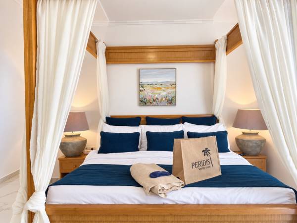 Executive Suite | Pool Access